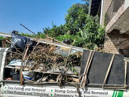 Best Attic Cleanout  in Kingsley, MI